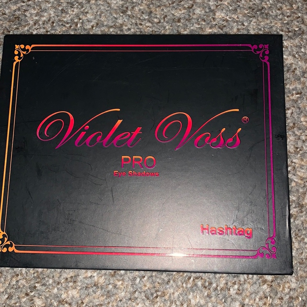 Violet Voss Pro Eyeshadows Hashtag